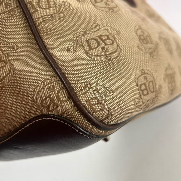Dooney and Bourke Large shoulder bag - Picture 11 of 17